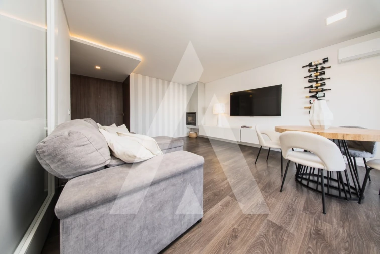 Apartamento T2 para Venda em Lousã e Vilarinho Foto 3