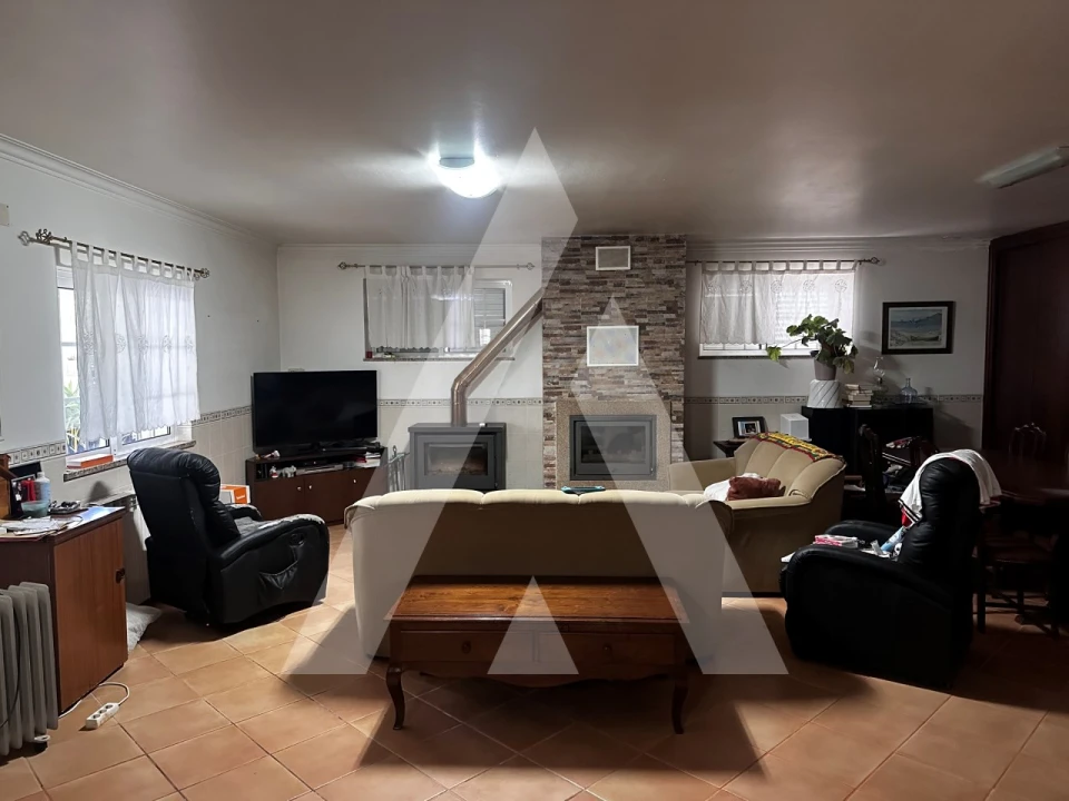 Moradia T4 para Venda em Castro Daire Foto 15
