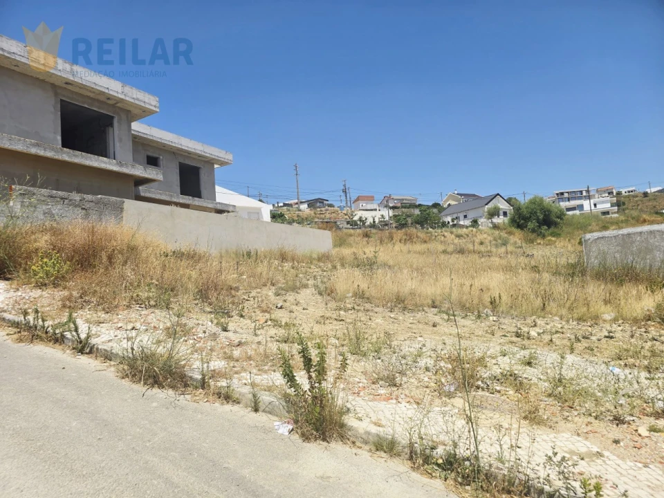Terreno para Venda em Vialonga Foto 2