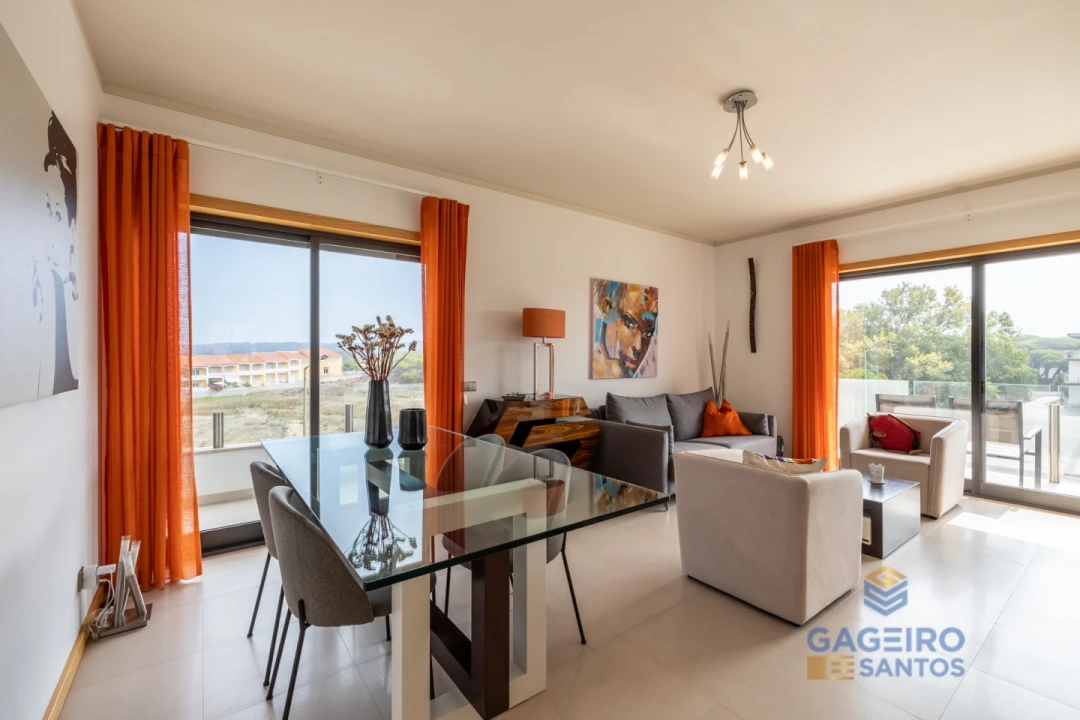 Apartamento T2 para Venda em São Martinho do Porto Foto 5