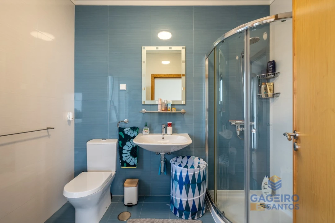 Apartamento T2 para Venda em São Martinho do Porto Foto 25