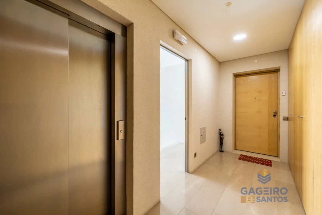 Apartamento T2 para Venda em São Martinho do Porto Foto 27