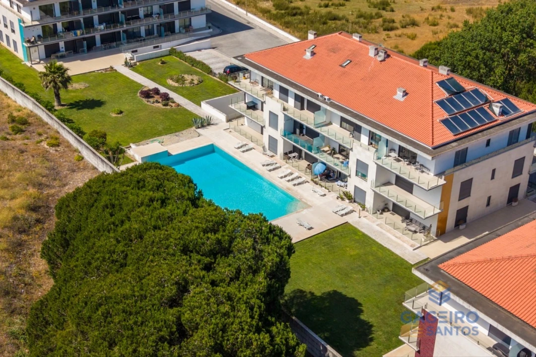 Apartamento T2 para Venda em São Martinho do Porto Foto 35
