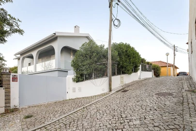 Moradia T5 para Venda em Santa Maria e São Miguel, São Martinho, São Pedro Penaferrim