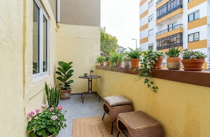Moradia T3 para Venda em Queluz e Belas