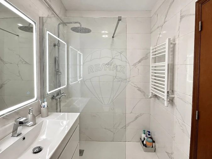 Apartamento T2 para Venda em São Mamede de Infesta e Senhora da Hora Foto 17