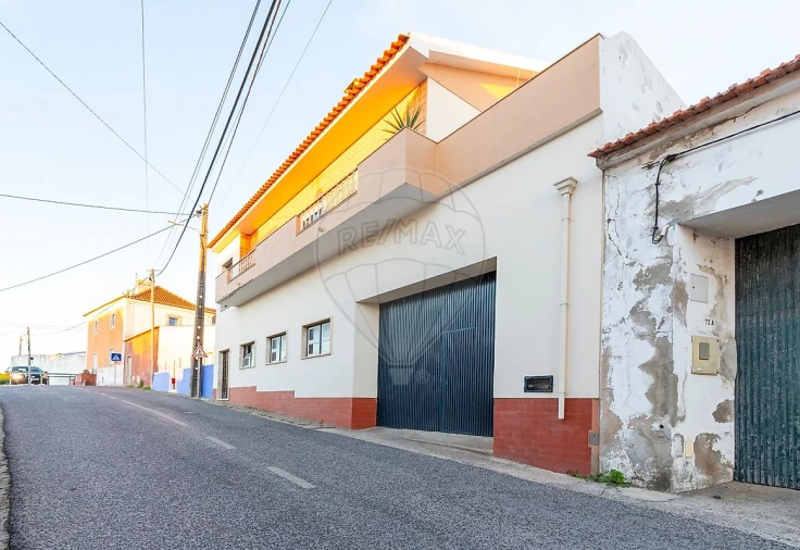 Moradia T3 para Venda em Maxial e Monte Redondo Foto 28