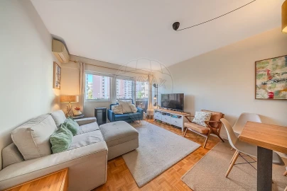 Apartamento T2 para Venda em Algés, Linda-A-Velha e Cruz Quebrada-Dafundo