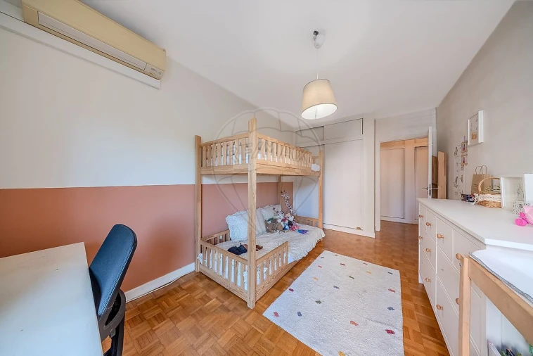 Apartamento T2 para Venda em Algés, Linda-A-Velha e Cruz Quebrada-Dafundo Foto 11