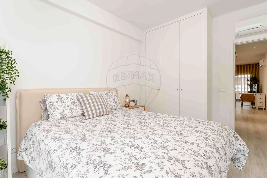 Apartamento T1 para Venda em Venteira Foto 4