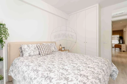 Apartamento T1 para Venda em Venteira