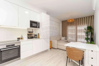 Apartamento T1 para Venda em Venteira