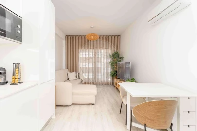 Apartamento T1 para Venda em Venteira