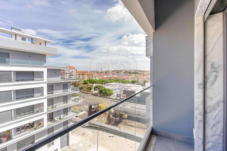 Apartamento T1 para Venda em Venteira Foto 22