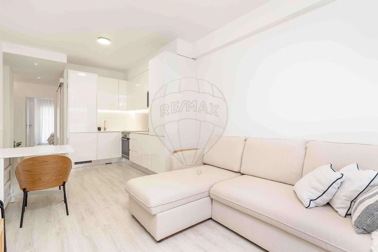 Apartamento T1 para Venda em Venteira Foto 17