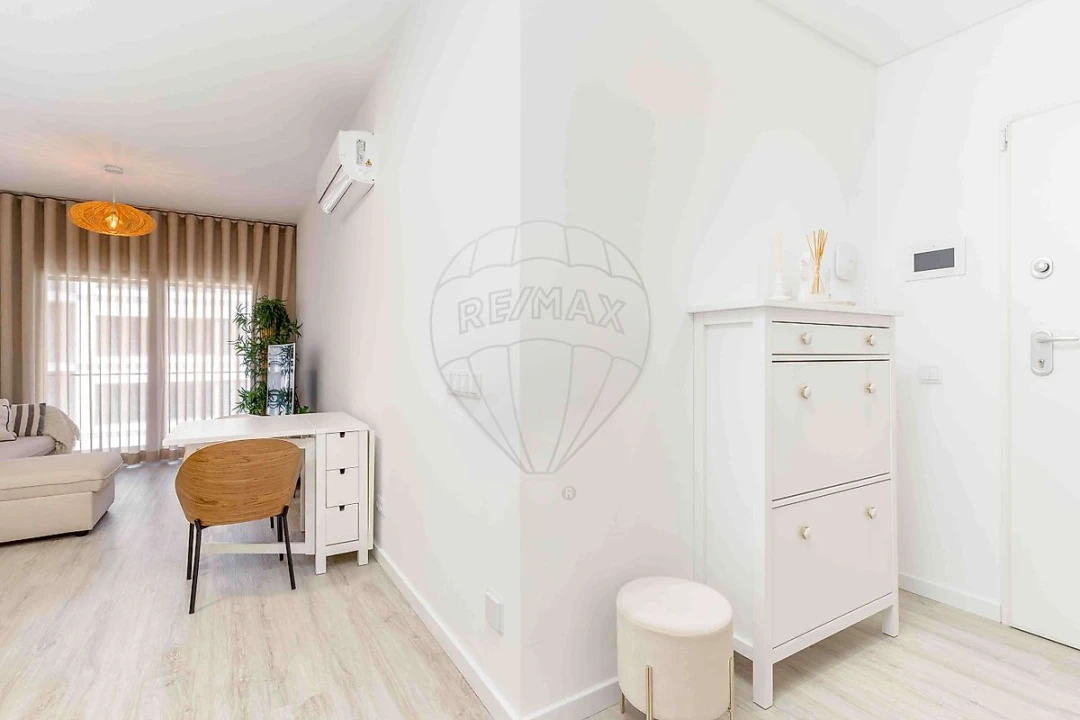 Apartamento T1 para Venda em Venteira Foto 10