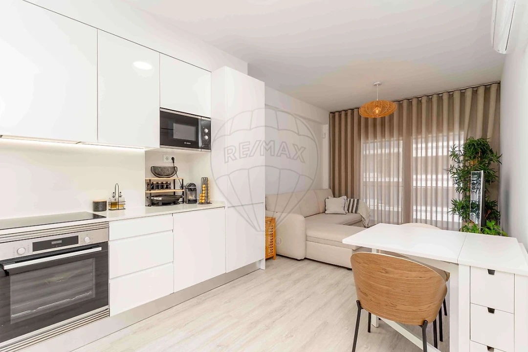 Apartamento T1 para Venda em Venteira Foto 12