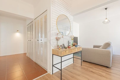 Apartamento T3 para Venda em Laranjeiro e Feijó