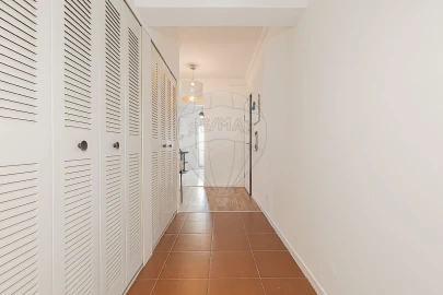 Apartamento T3 para Venda em Laranjeiro e Feijó