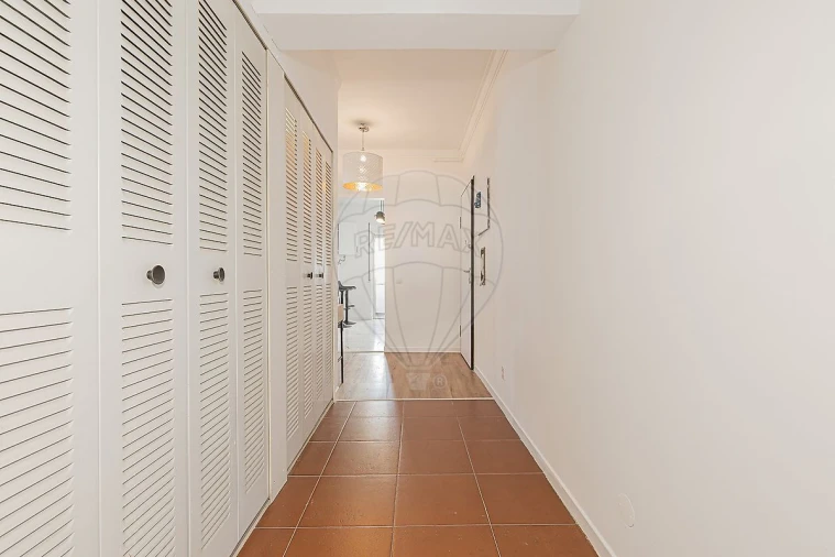 Apartamento T3 para Venda em Laranjeiro e Feijó Foto 13