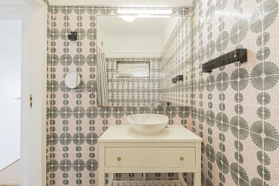 Apartamento T3 para Arrendamento em Laranjeiro e Feijó