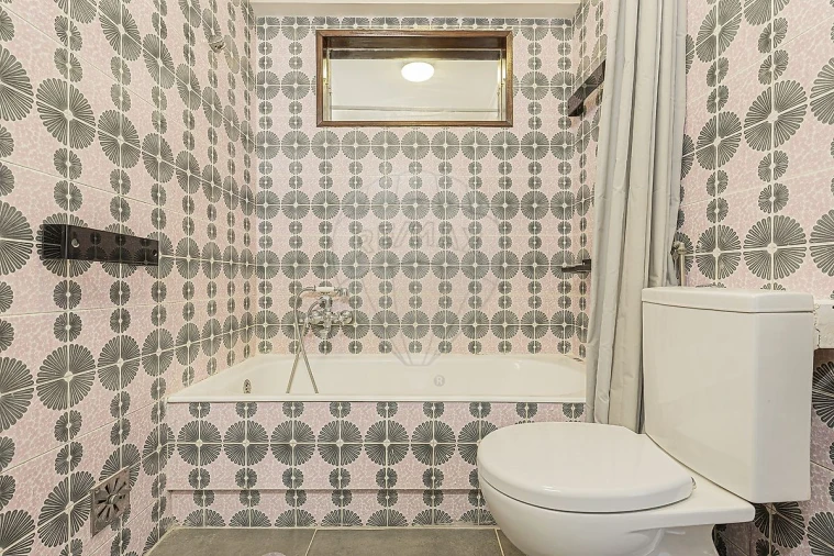 Apartamento T3 para Arrendamento em Laranjeiro e Feijó Foto 21