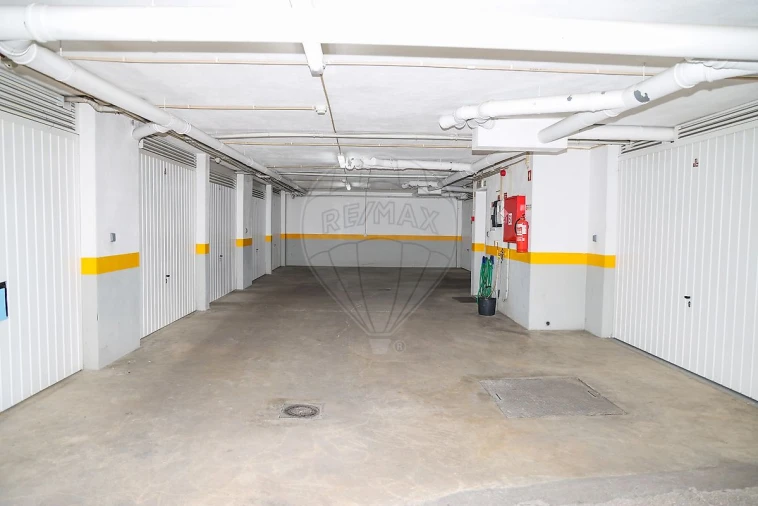 Apartamento T3 para Venda em Alverca do Ribatejo e Sobralinho Foto 11
