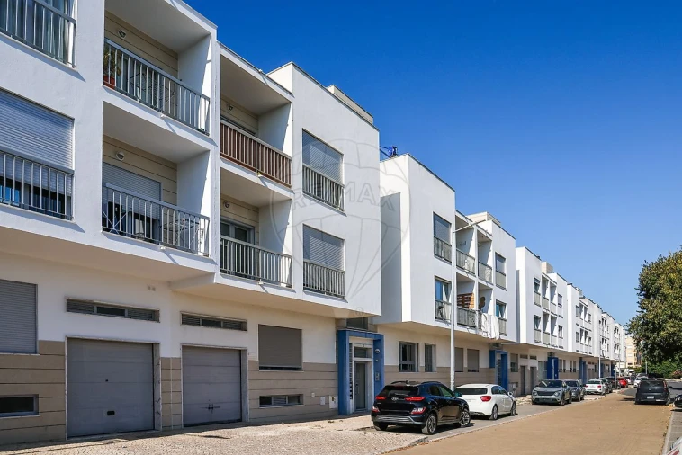 Apartamento T3 para Venda em Alverca do Ribatejo e Sobralinho Foto 28