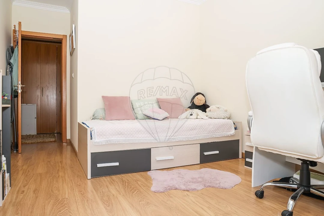 Apartamento T3 para Venda em Alverca do Ribatejo e Sobralinho Foto 14