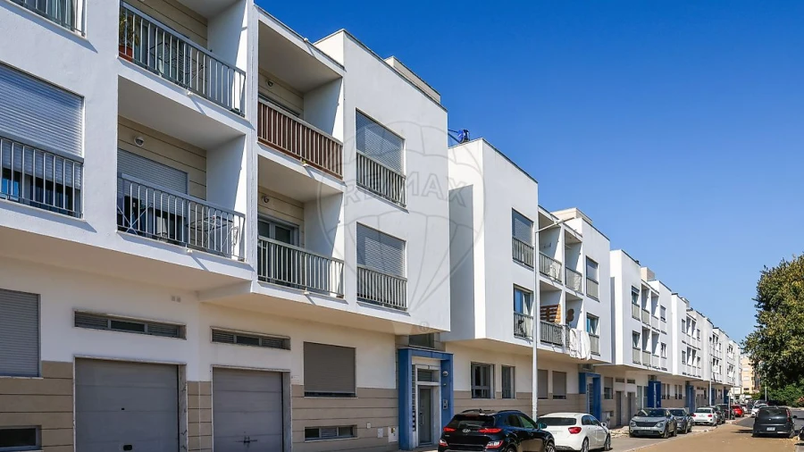 Apartamento T3 para Venda em Alverca do Ribatejo e Sobralinho