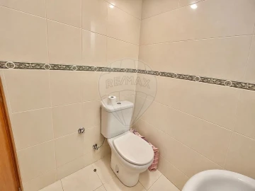 Apartamento T2 para Venda em Campo e Sobrado