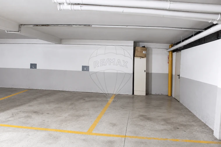 Apartamento T2 para Venda em Campo e Sobrado Foto 22