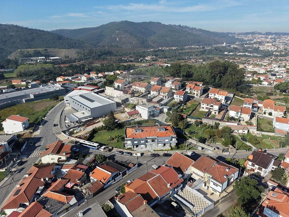 Apartamento T2 para Venda em Campo e Sobrado Foto 28