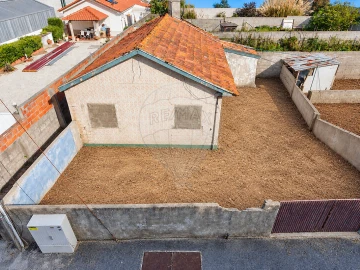 Moradia T2 para Venda em Perafita, Lavra e Santa Cruz do Bispo