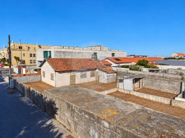 Moradia T2 para Venda em Perafita, Lavra e Santa Cruz do Bispo