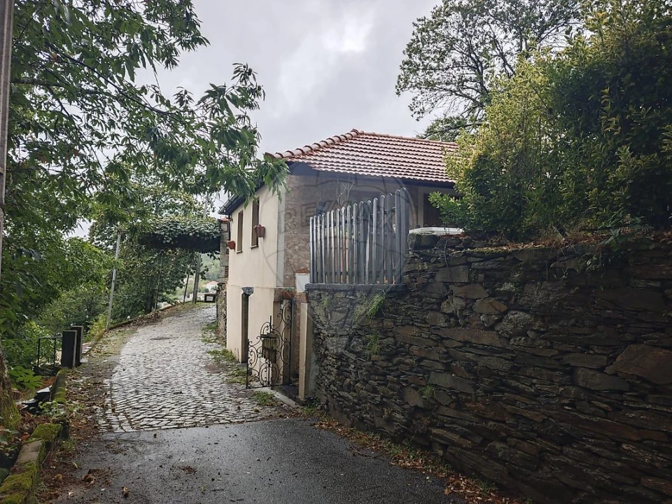 Moradia T1 para Venda em Pena, Quintã e Vila Cova Foto 4
