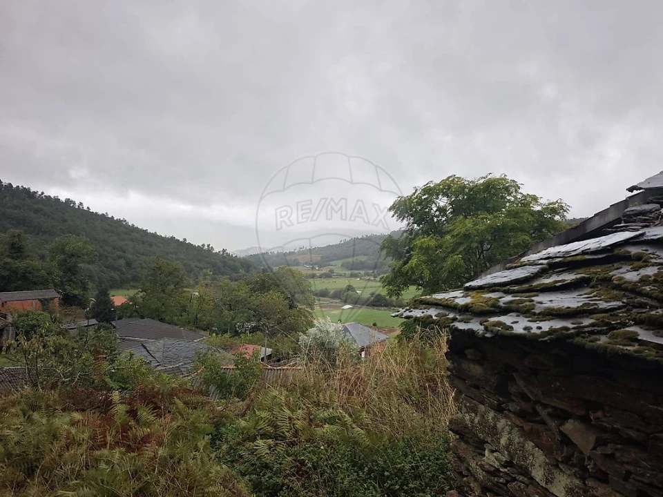 Moradia T1 para Venda em Pena, Quintã e Vila Cova Foto 6