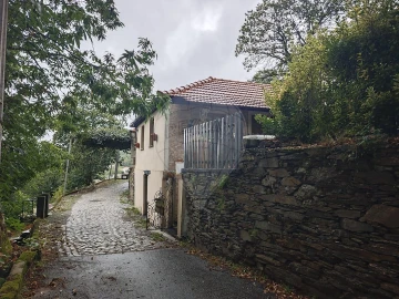 Moradia T1 para Venda em Pena, Quintã e Vila Cova