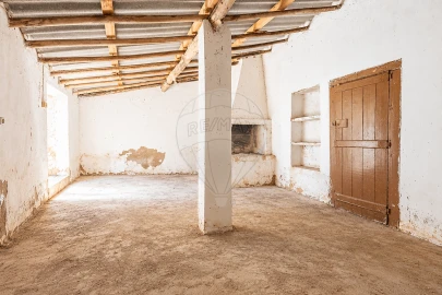 Moradia T2 para Venda em Manique do Intendente, Vila Nova de São Pedro e Maçussa