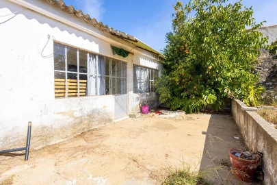 Moradia T2 para Venda em Manique do Intendente, Vila Nova de São Pedro e Maçussa