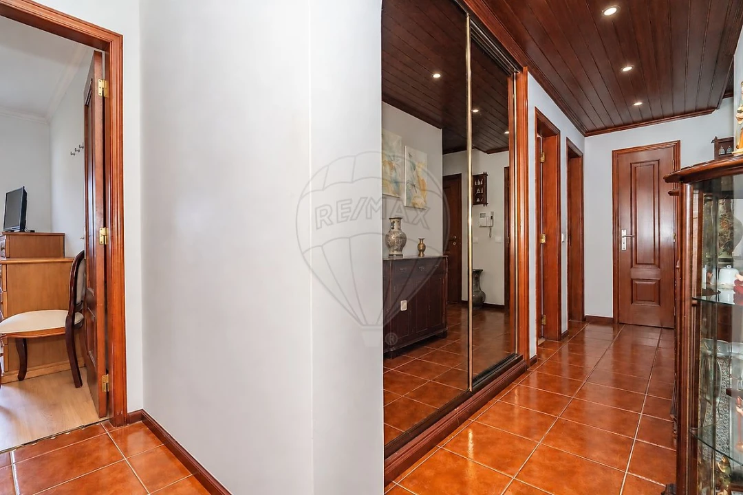 Apartamento T3 para Venda em Tavarede Foto 16