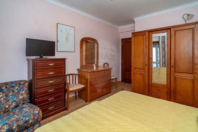 Apartamento T3 para Venda em Tavarede Foto 19