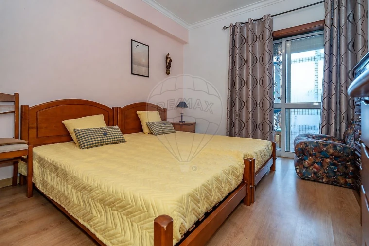 Apartamento T3 para Venda em Tavarede Foto 18
