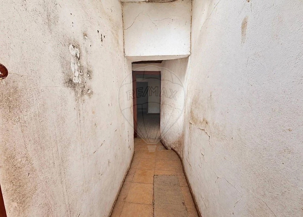 Prédio para Venda em Peso da Régua e Godim Foto 25