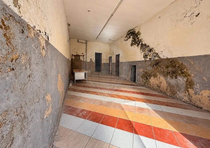 Prédio para Venda em Peso da Régua e Godim Foto 30