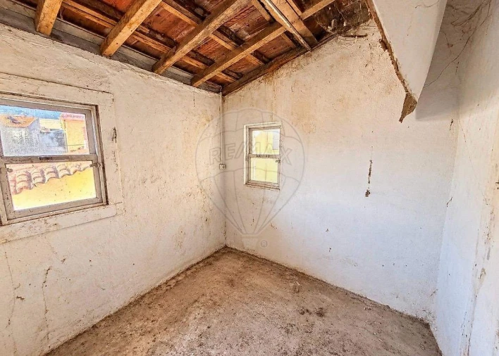 Prédio para Venda em Peso da Régua e Godim Foto 19