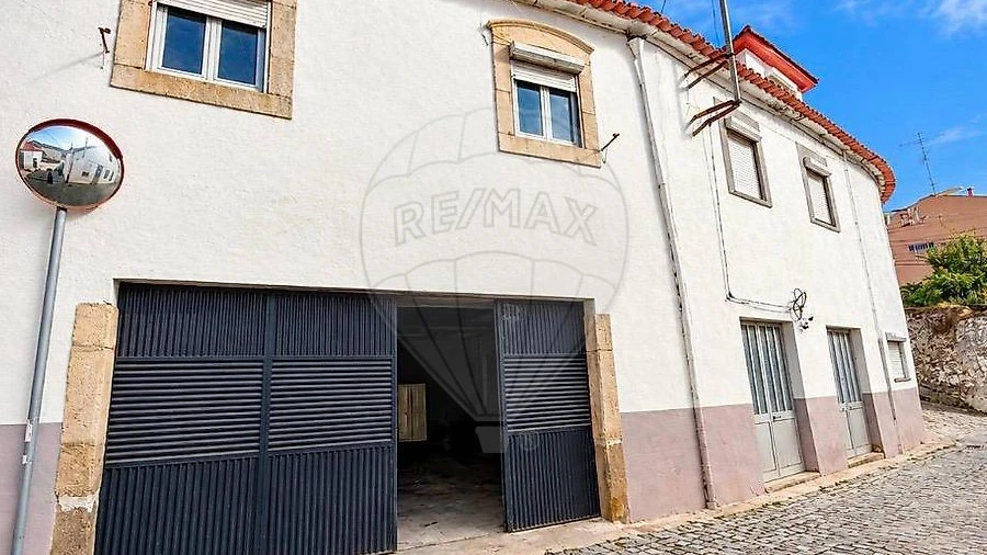 Prédio para Venda em Peso da Régua e Godim