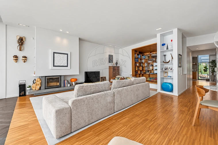 Apartamento T3 para Venda em Aldoar, Foz do Douro e Nevogilde Foto 3