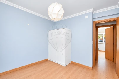 Apartamento T3 para Arrendamento em Olivais