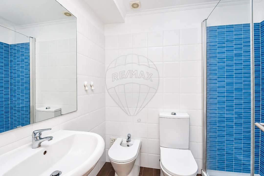 Apartamento T3 para Arrendamento em Olivais Foto 13